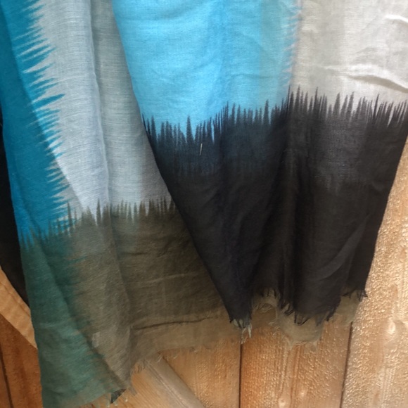 NWT Beautiful fashion scarf multicolored - Picture 7 of 9